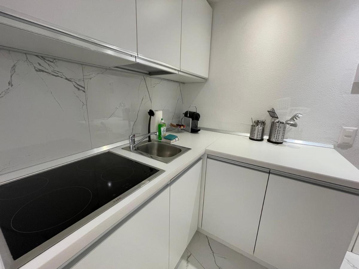 Apartment Taleda - Modern & Self Checkin In The Old Town Lugano